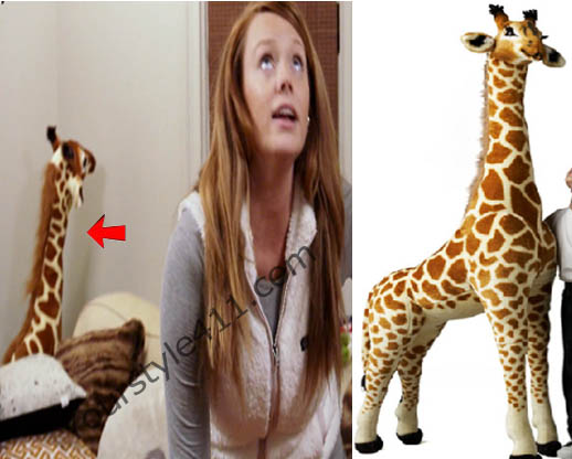 Southern Charm, Kathryn Dennis, Catherine, giraffe, stuffed animal, #southerncharm, #scharm, worn on tv, tv fashion, clothes from tv shows, Southern Charm outfits, bravo, reality tv, season 3