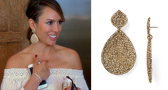 Real Housewives of Orange County, RHOC, Kelly Dodd, Kelly Dodd style, Kelly Dodd fashion, #kellydodd, bravotv.com, gold earrings, roni blanshay, gold teardrop earrings, #RHOC, Kelly Dodd outfit, #RealHousewivesOrangeCounty, worn on tv, tv fashion, clothes from tv shows, Real Housewives of Orange County outfits, bravo, Season 11, reality tv clothes