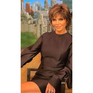 Lisa Rinna's on Live with Kelly and Ryan, Lisa Rinna's Black Puff Dress, Lisa Rinna, Tom Ford puff dress, Tom Ford, celebrity fashion