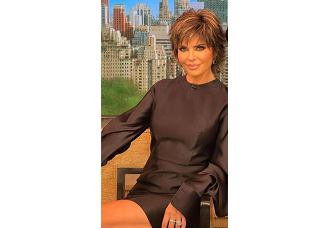 Lisa Rinna's on Live with Kelly and Ryan, Lisa Rinna's Black Puff Dress, Lisa Rinna, Tom Ford puff dress, Tom Ford, celebrity fashion